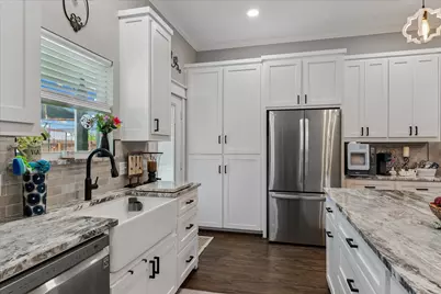 393 E Pennsylvania Avenue, Van, TX 75790 - Photo 19