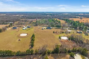 305 County Rd 45800, Blossom, TX 75416 - Photo 31