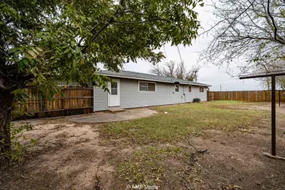 510 W Irving Street, Munday, TX 76371 - Photo 19