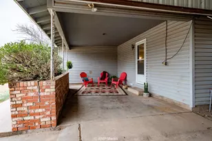 510 W Irving St, Munday, TX 76371 - Photo 3