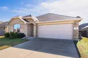 702 Grassland Wy, Arlington, TX 76002 - Photo 3