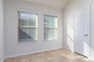 702 Grassland Wy, Arlington, TX 76002 - Photo 11