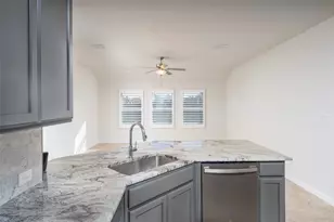 702 Grassland Wy, Arlington, TX 76002 - Photo 7