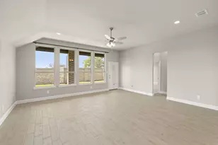 114 Emperor Oak Ct, Balch Springs, TX 75181 - Photo 5