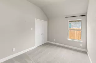 114 Emperor Oak Ct, Balch Springs, TX 75181 - Photo 23