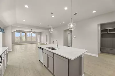 114 Emperor Oak Court, Balch Springs, TX 75181 - Photo 9