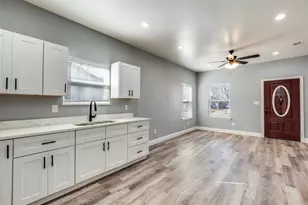 3622 Cauthorn Dr, Dallas, TX 75210 - Photo 7