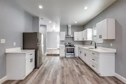 3622 Cauthorn Drive, Dallas, TX 75210 - Photo 9