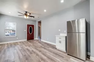 3622 Cauthorn Dr, Dallas, TX 75210 - Photo 5