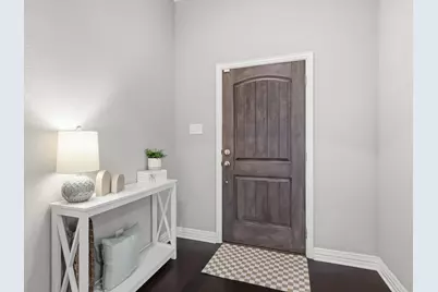 810 Chestnut Grove Drive, Cleburne, TX 76033 - Photo 9