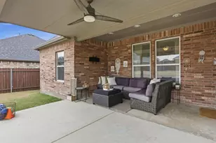 810 Chestnut Grove Dr, Cleburne, TX 76033 - Photo 37