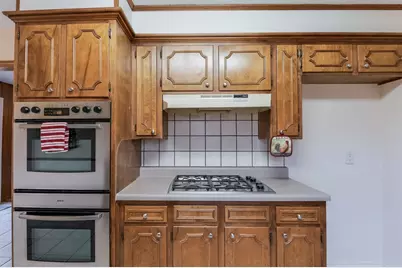 1609 Delta Drive, Arlington, TX 76012 - Photo 13