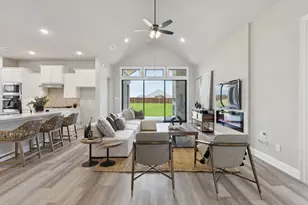 201 Cross Timbers St, Azle, TX 76020 - Photo 9