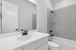 201 Cross Timbers St, Azle, TX 76020 - Photo 5