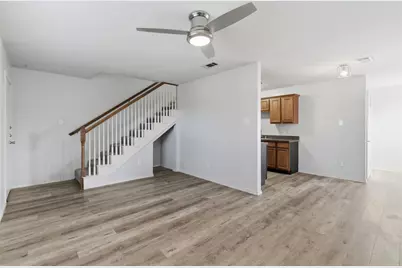 917 N Brents Avenue, Sherman, TX 75090 - Photo 3