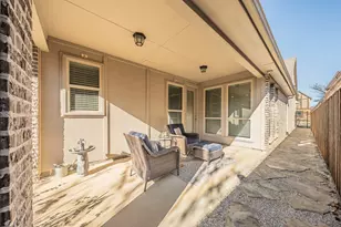 902 Enchanted Wood Dr, Arlington, TX 76005 - Photo 33