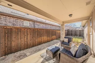 902 Enchanted Wood Dr, Arlington, TX 76005 - Photo 31