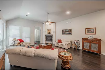 902 Enchanted Wood Drive, Arlington, TX 76005 - Photo 11