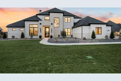 1805 Laguna Bay S, Pelican Bay, TX 76020 - Photo 1