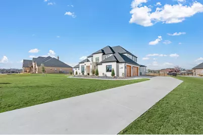 1805 Laguna Bay S, Pelican Bay, TX 76020 - Photo 3