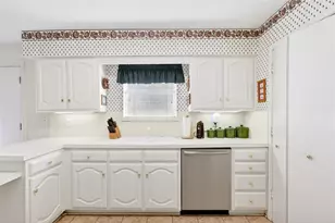 12118 Ridgefair Pl, Farmers Branch, TX 75234 - Photo 15