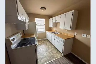 1206 W Hunt Street, Sherman, TX 75092 - Photo 3