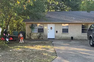 1206 W Hunt St, Sherman, TX 75092 - Photo 1