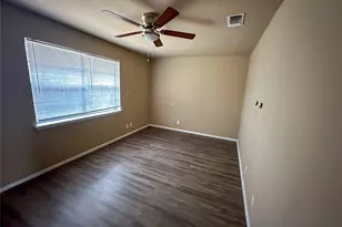 1206 W Hunt St, Sherman, TX 75092 - Photo 7