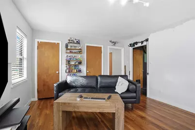 2517 Wayside Avenue, Fort Worth, TX 76110 - Photo 11