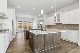 208 Bristol Ln, Azle, TX 76020 - Photo 9