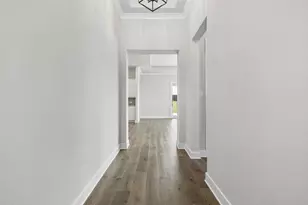 208 Bristol Ln, Azle, TX 76020 - Photo 3