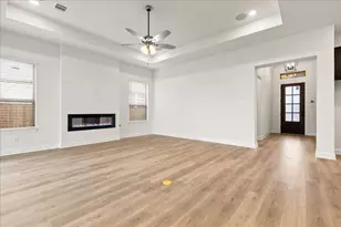 208 Bristol Ln, Azle, TX 76020 - Photo 19