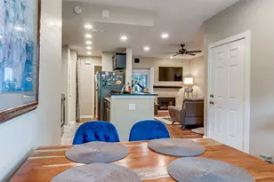 8601 Park Ln, Dallas, TX 75231 - Photo 15