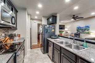 8601 Park Ln, Dallas, TX 75231 - Photo 9