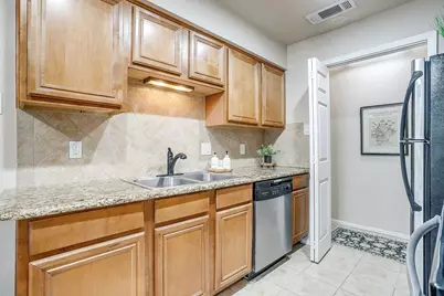 5714 Cedar Creek Drive, Benbrook, TX 76109 - Photo 9