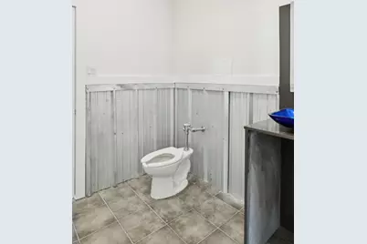 902 E Moore Avenue, Terrell, TX 75160 - Photo 5