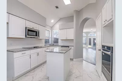 5810 Kittyhawk Drive, Rowlett, TX 75089 - Photo 11