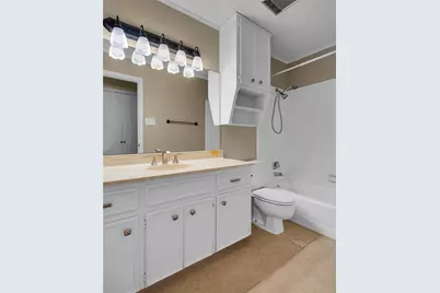 300 Trailview Drive, Woodway, TX 76712 - Photo 23