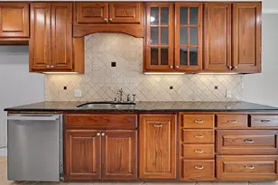 300 Trailview Dr, Woodway, TX 76712 - Photo 11