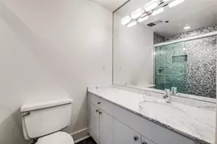 3030 McKinney Ave, Dallas, TX 75204 - Photo 15