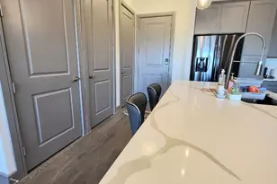 2700 Old Denton Rd, Carrollton, TX 75007 - Photo 11