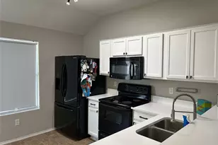 1949 Sampsell Dr, Dallas, TX 75051 - Photo 3