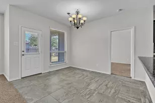 11313 Golden Ridge Ln, Fort Worth, TX 76052 - Photo 13