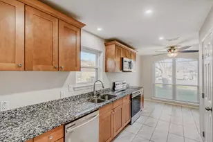 10220 Little Fox Ct, Fort Worth, TX 76108 - Photo 7