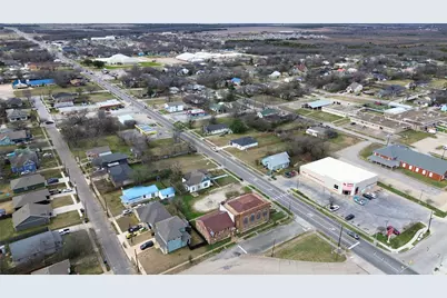 3907 Lee Street, Greenville, TX 75401 - Photo 9