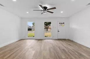 3104 Binyon St, Fort Worth, TX 76133 - Photo 9