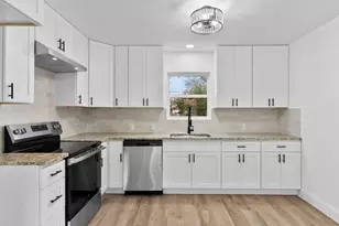 3104 Binyon St, Fort Worth, TX 76133 - Photo 11