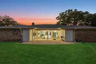 1720 Acorn Ln, Hurst, TX 76054 - Photo 29