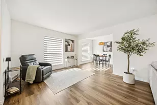 1720 Acorn Ln, Hurst, TX 76054 - Photo 9