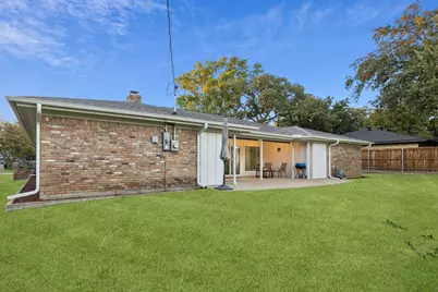 1720 Acorn Lane, Hurst, TX 76054 - Photo 35